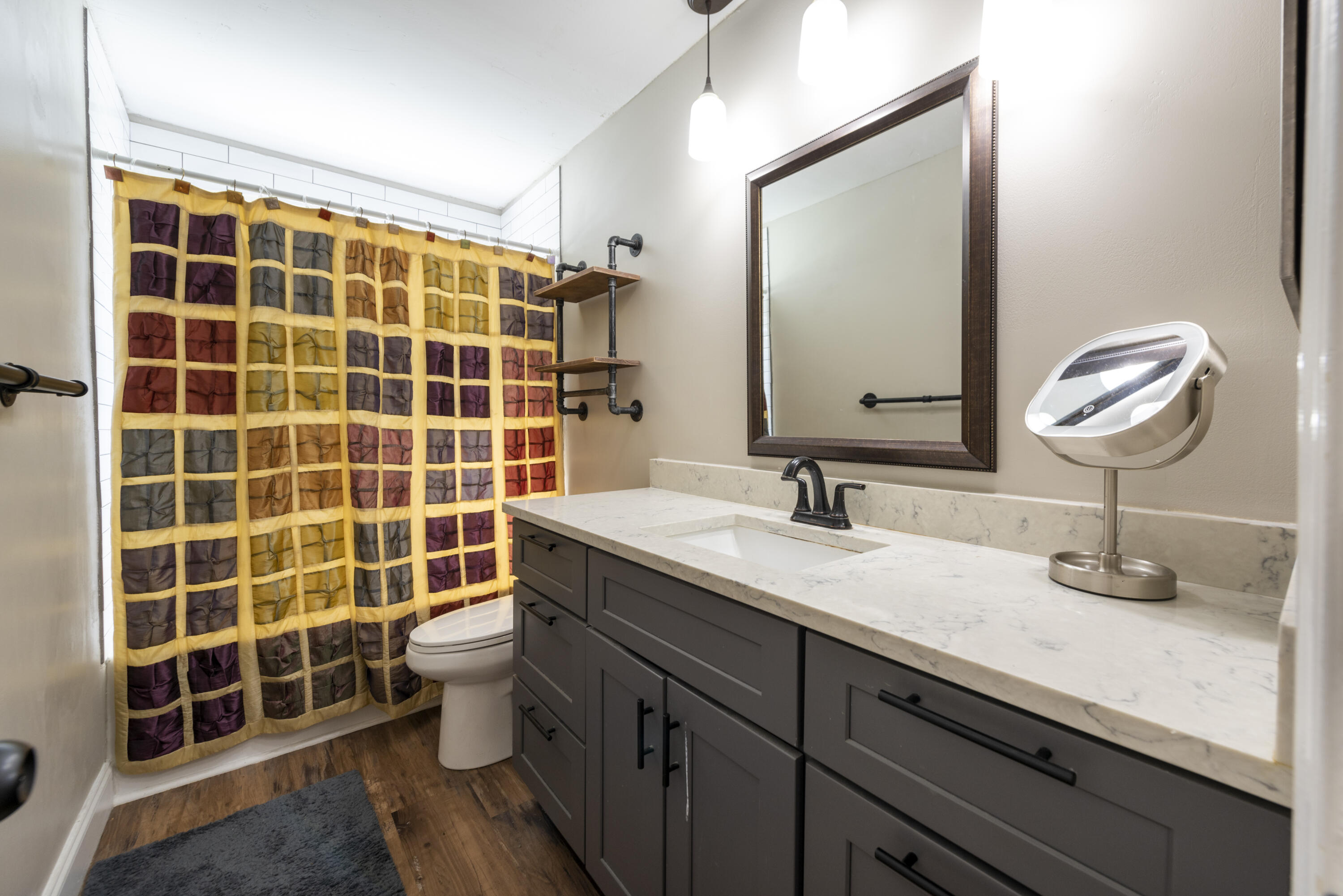 LAUDERDALE WEST 2 SEC - Residential