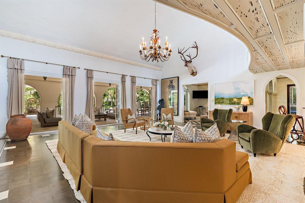 ORCHID LANE - Residential