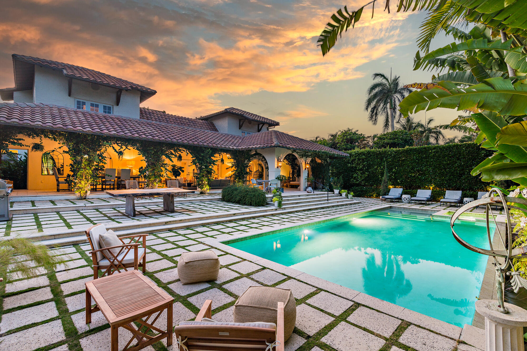 ORCHID LANE - Residential