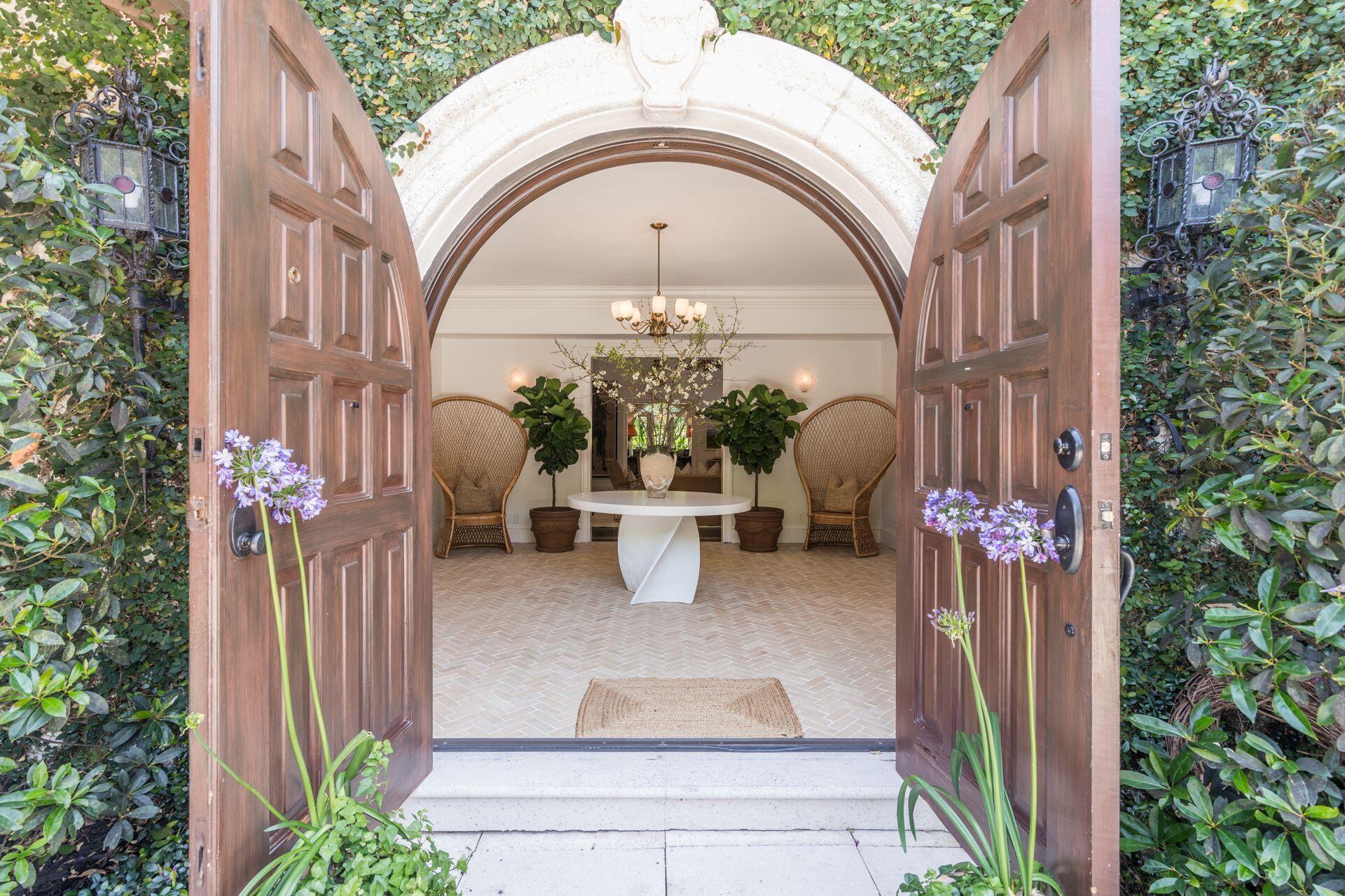 ORCHID LANE - Residential