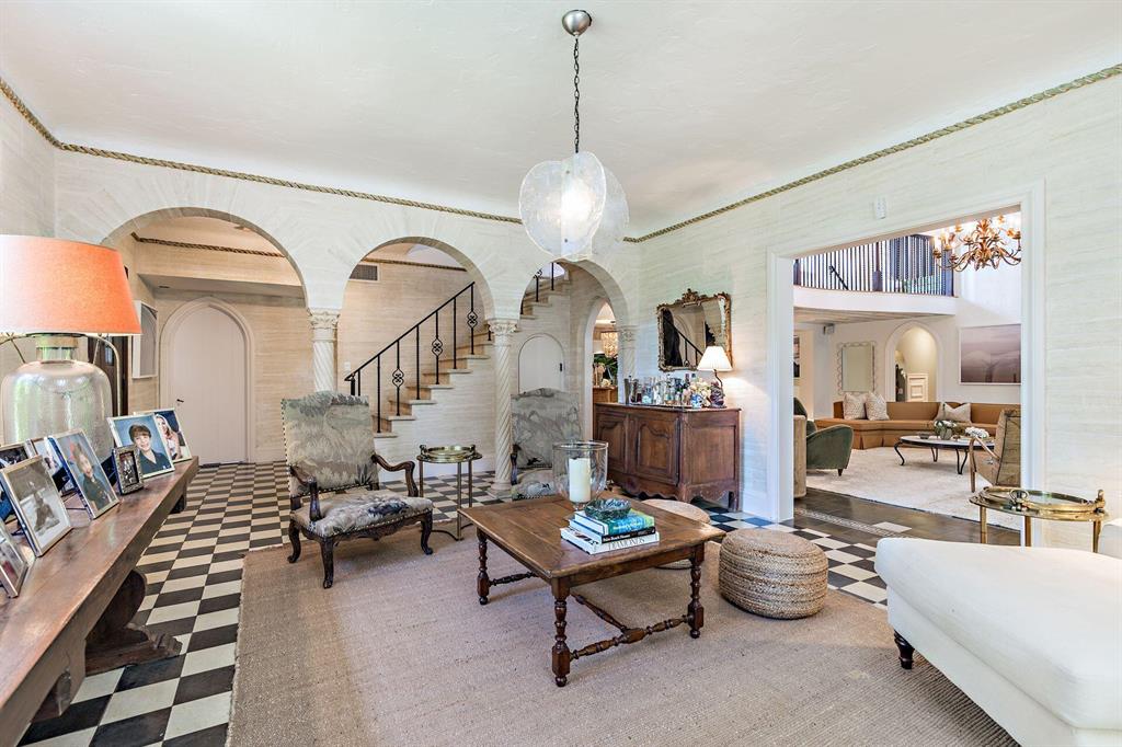 ORCHID LANE - Residential