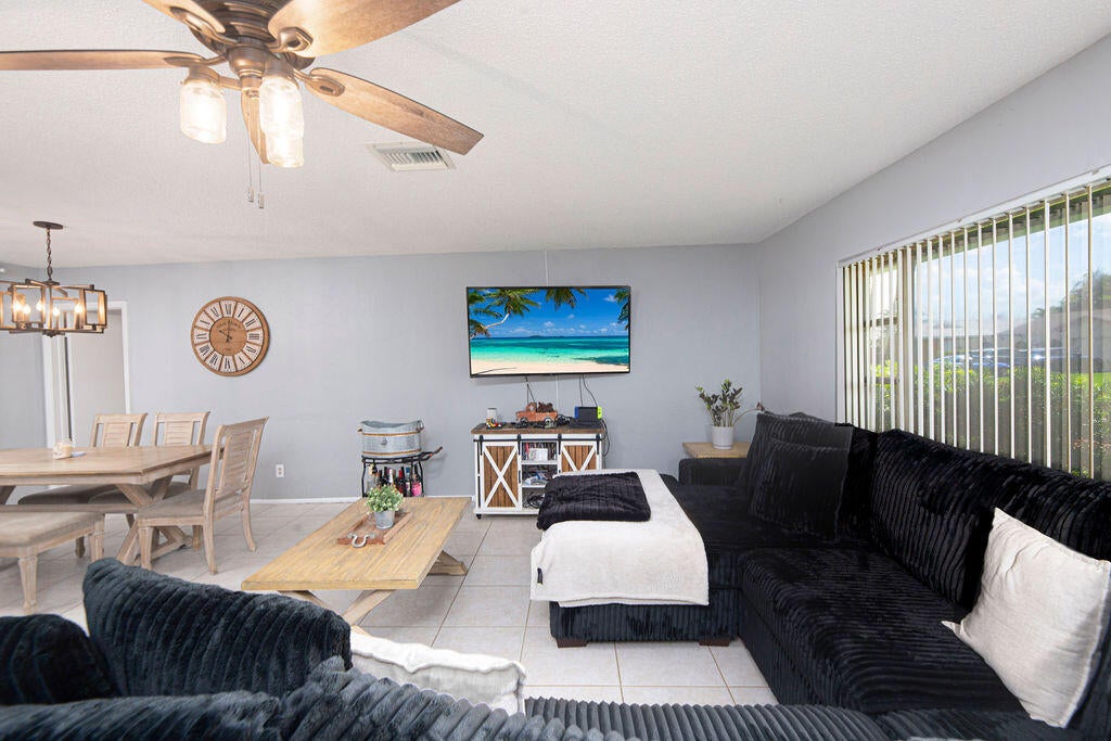 9411 NW 74TH Place