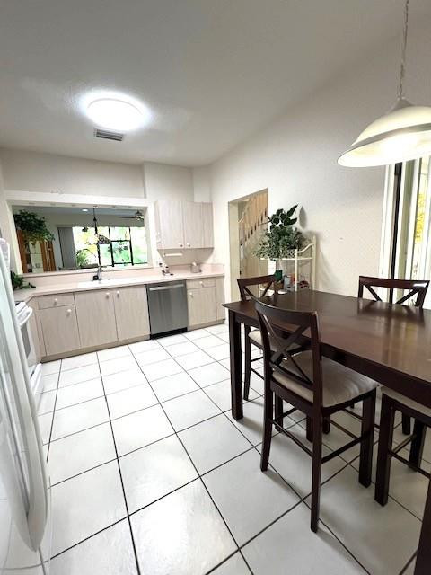 WINDSONG AT BOCA DEL MAR - Residential