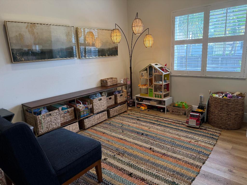 CENTRAL DANIA HEIGHTS - Residential