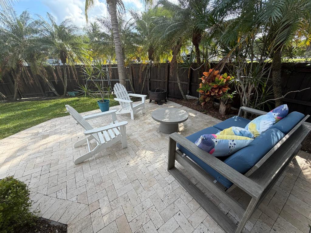 CENTRAL DANIA HEIGHTS - Residential