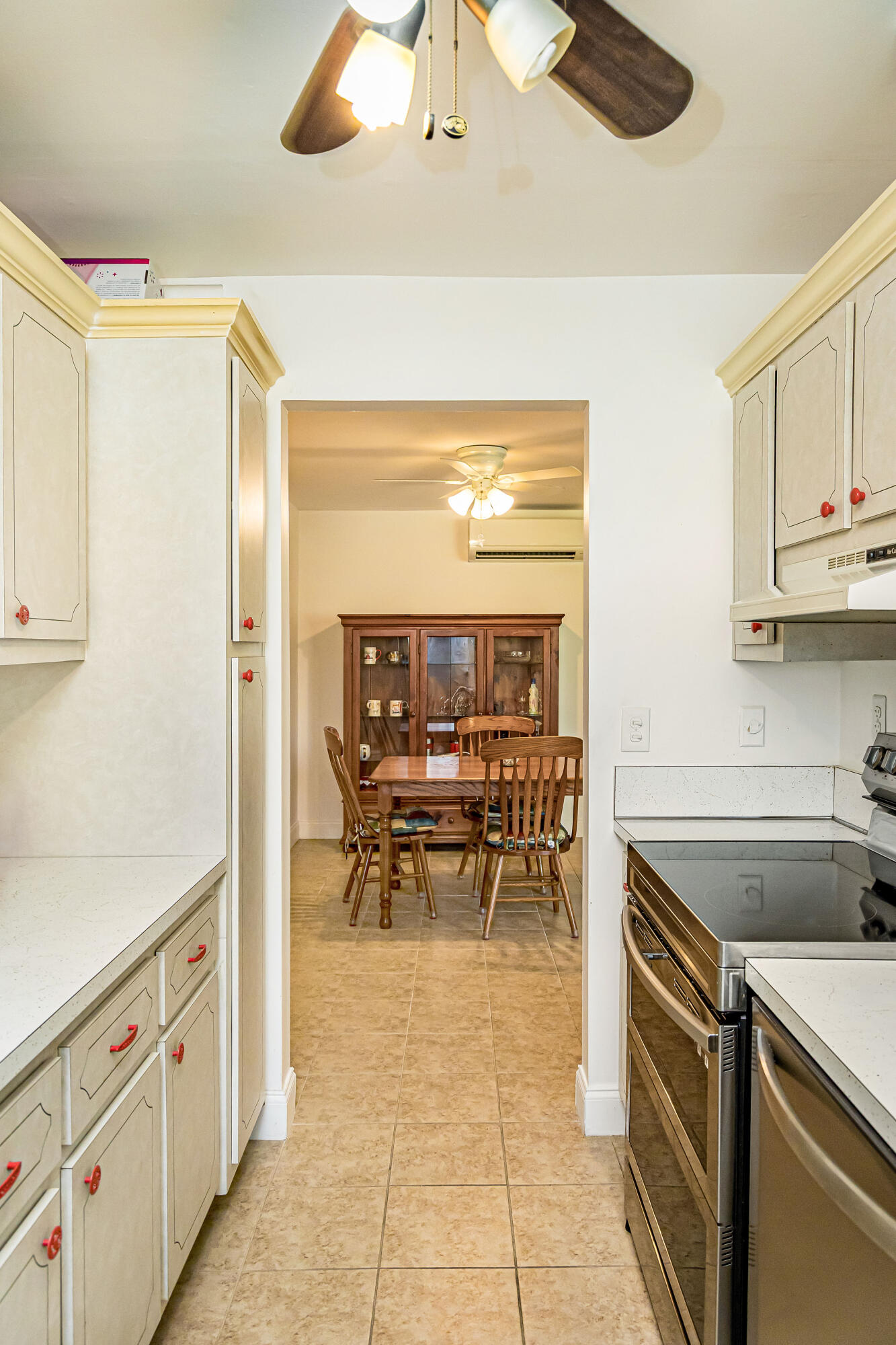 HIGH POINT WEST CONDO 2 - Residential