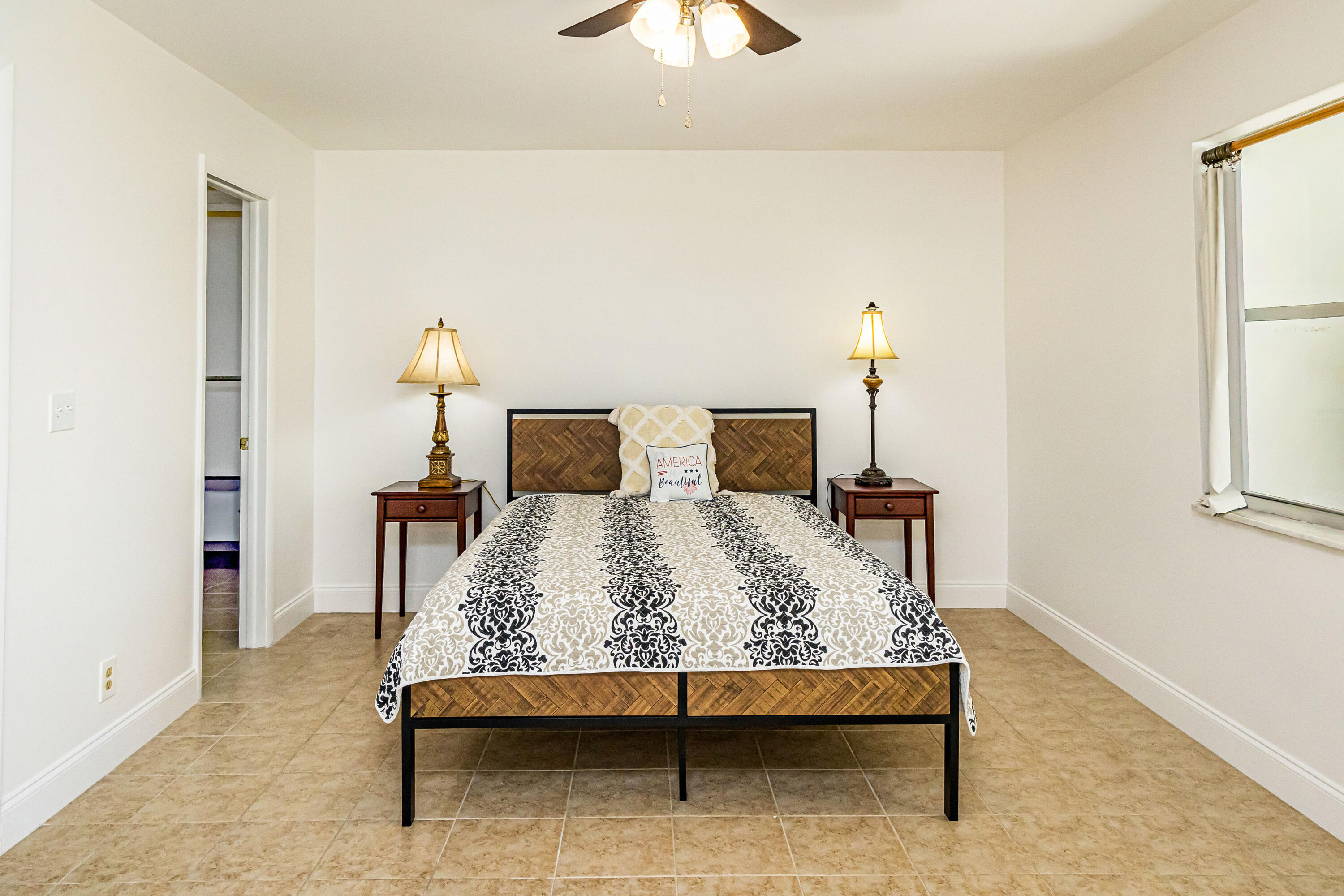 HIGH POINT WEST CONDO 2 - Residential