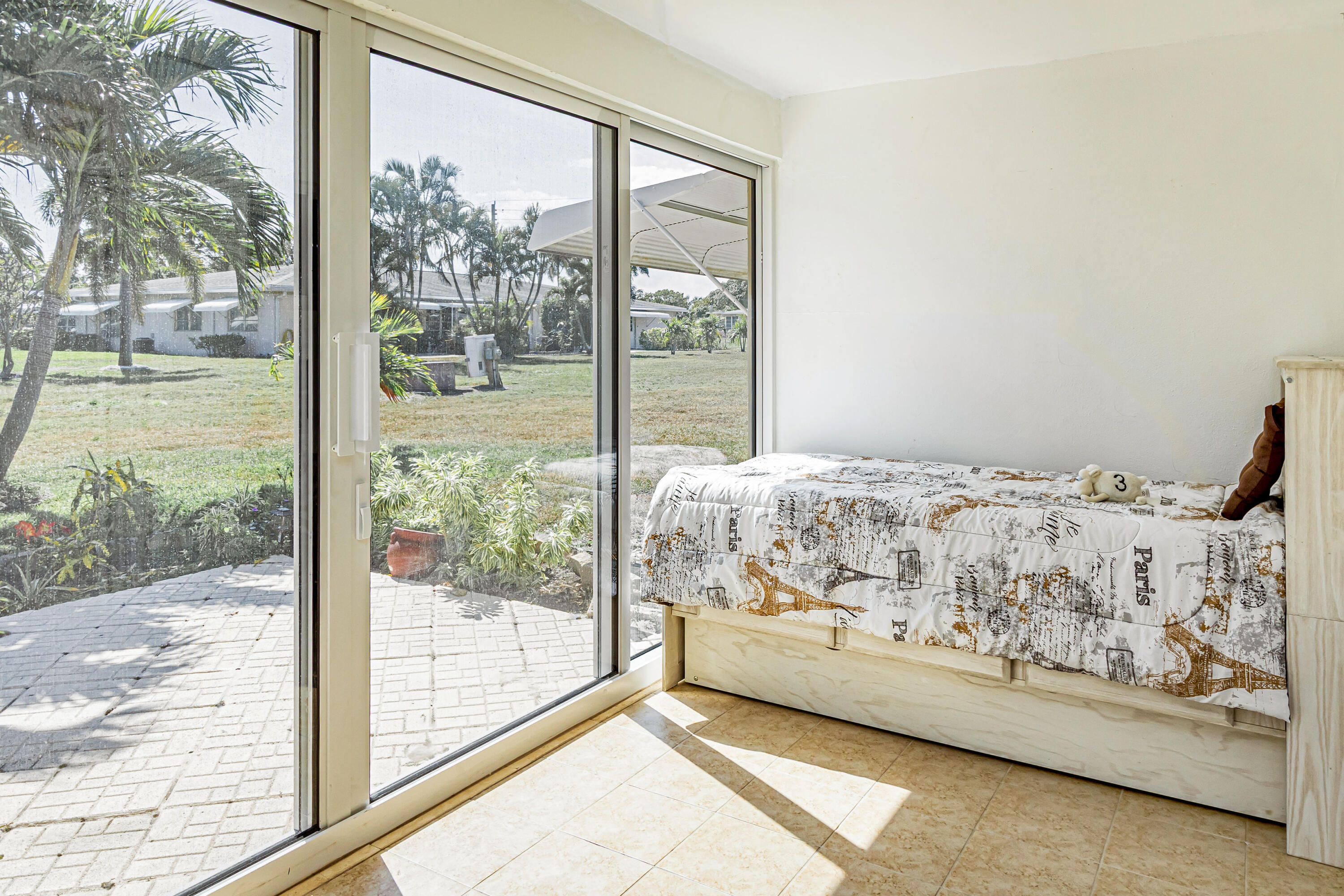 HIGH POINT WEST CONDO 2 - Residential