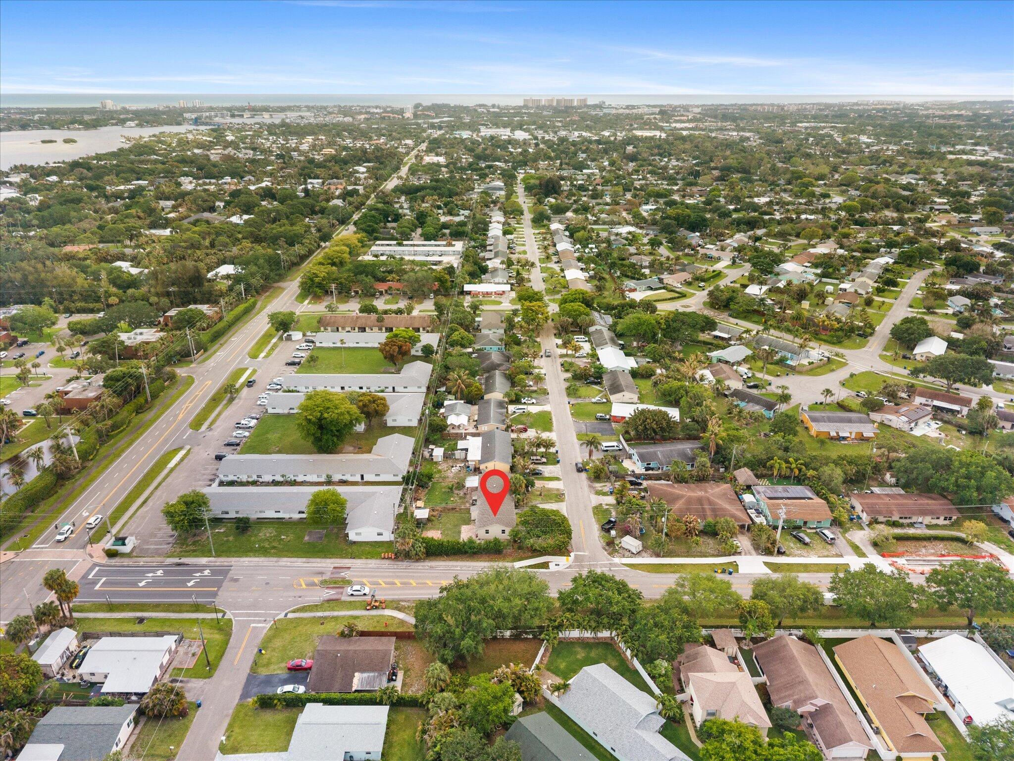 EASTVIEW MANOR - Residential Income