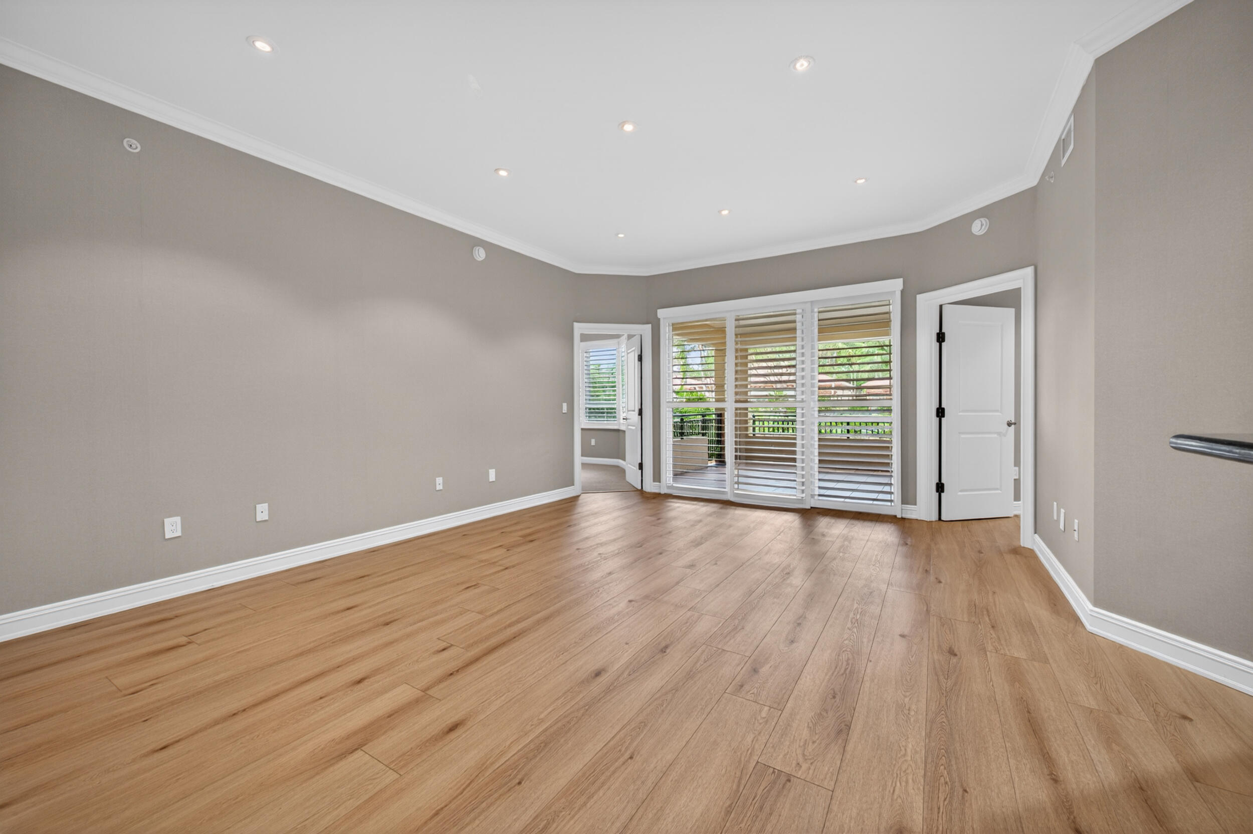 WESTON 55 PLUS CONDO - Residential