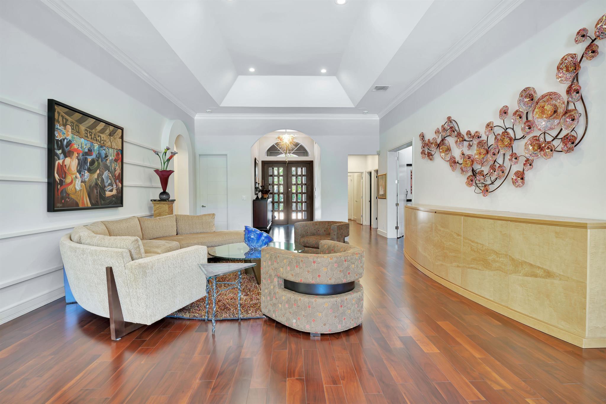 ADMIRALS COVE - Residential