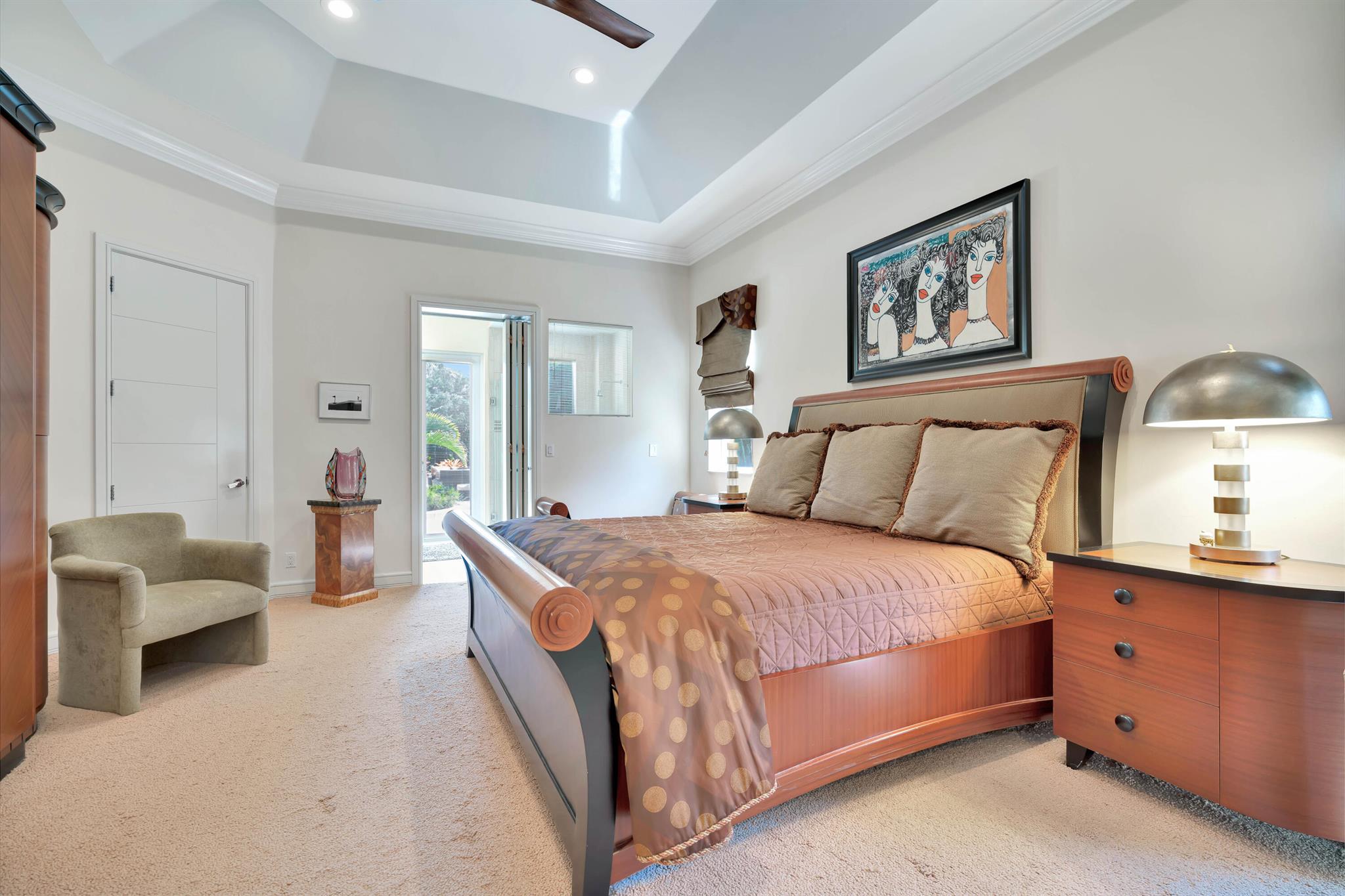 ADMIRALS COVE - Residential