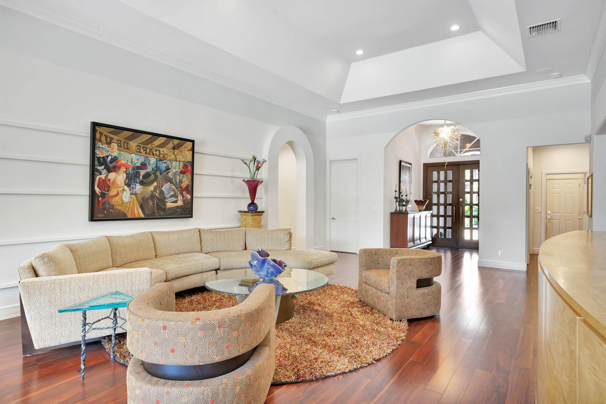 ADMIRALS COVE - Residential