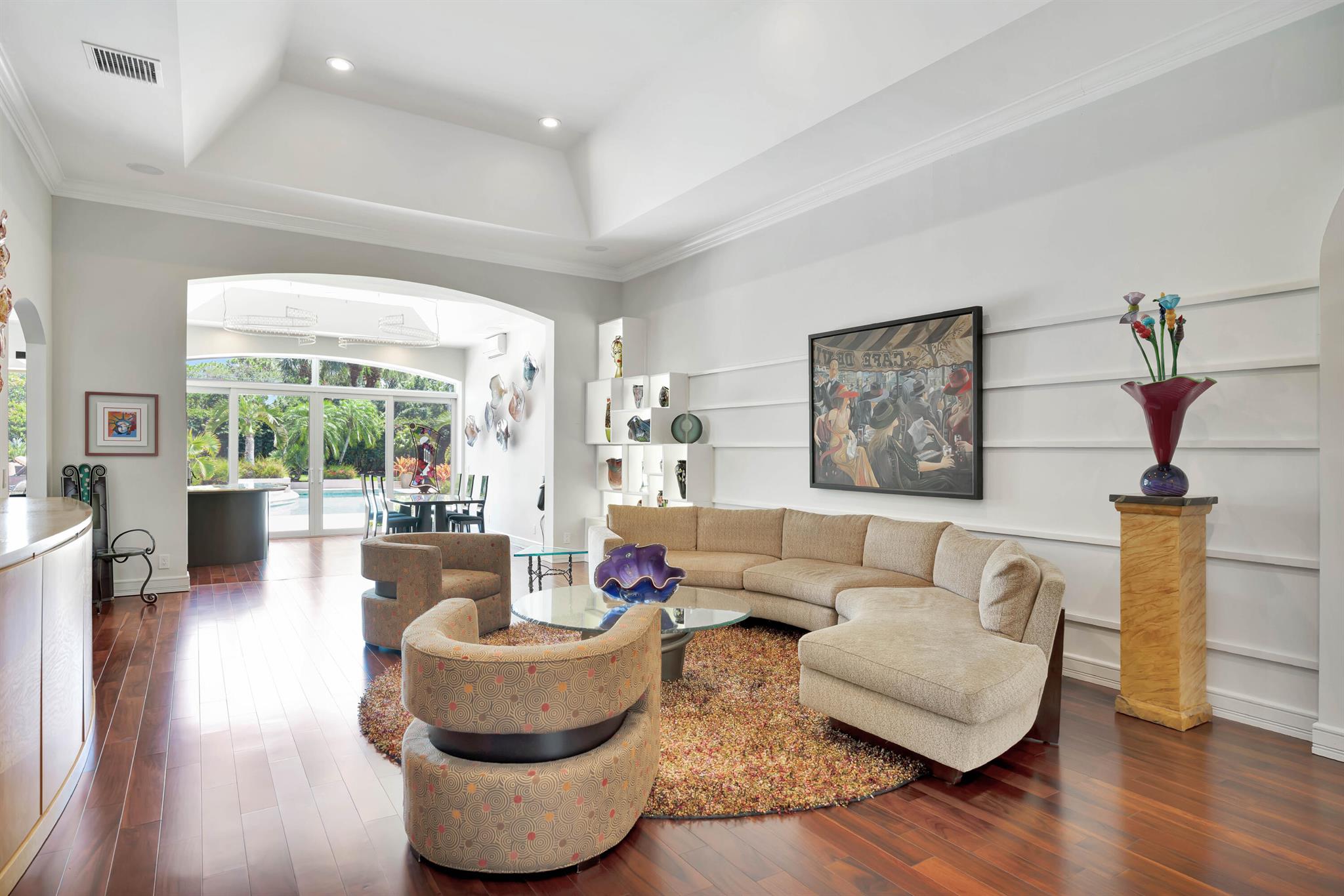 ADMIRALS COVE - Residential