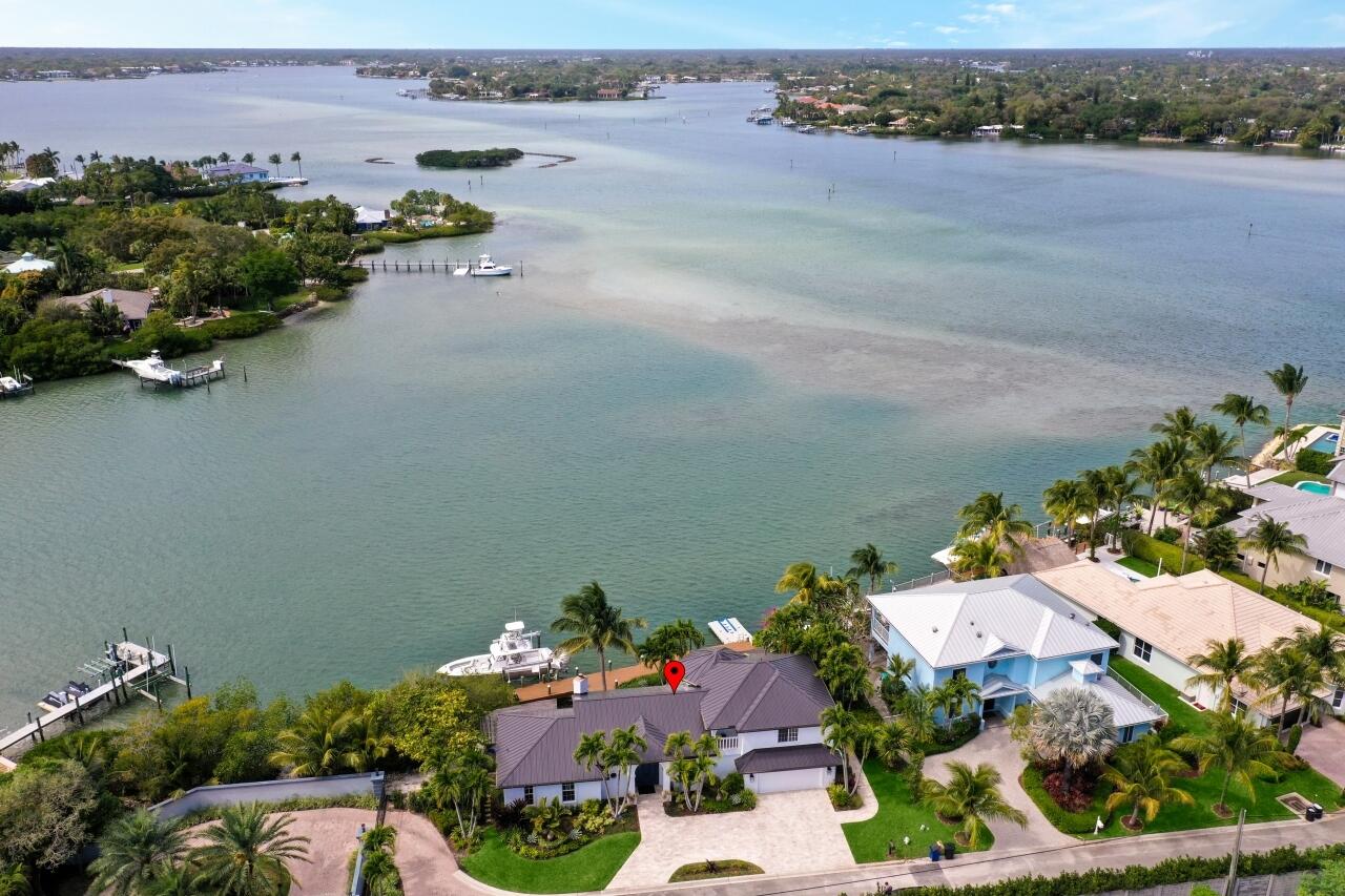 LANDS END - Residential