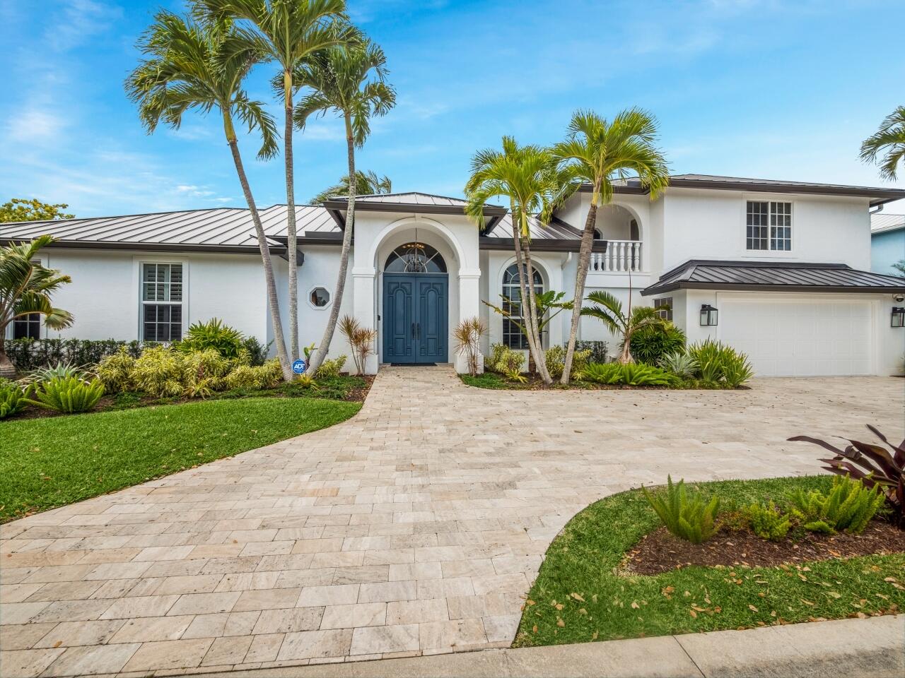 LANDS END - Residential