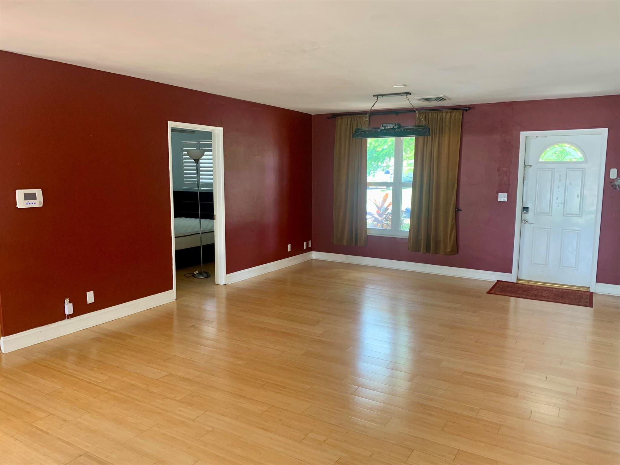 LAKE OSBORNE ESTATES - Residential