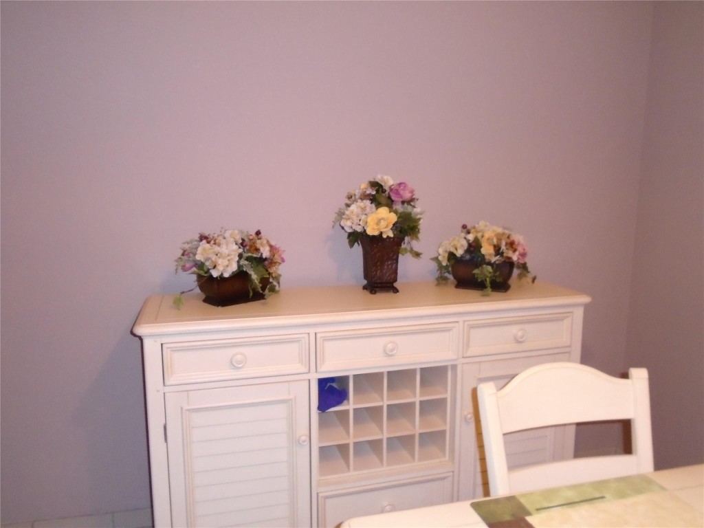 PALM-AIRE AT CORAL KEY GA - Residential Lease