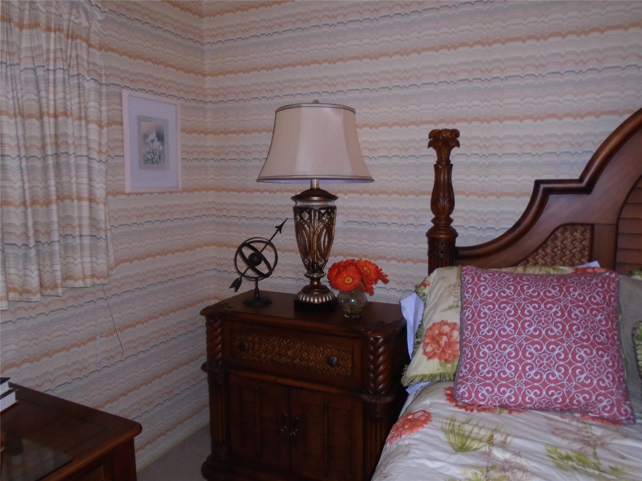 PALM-AIRE AT CORAL KEY GA - Residential Lease