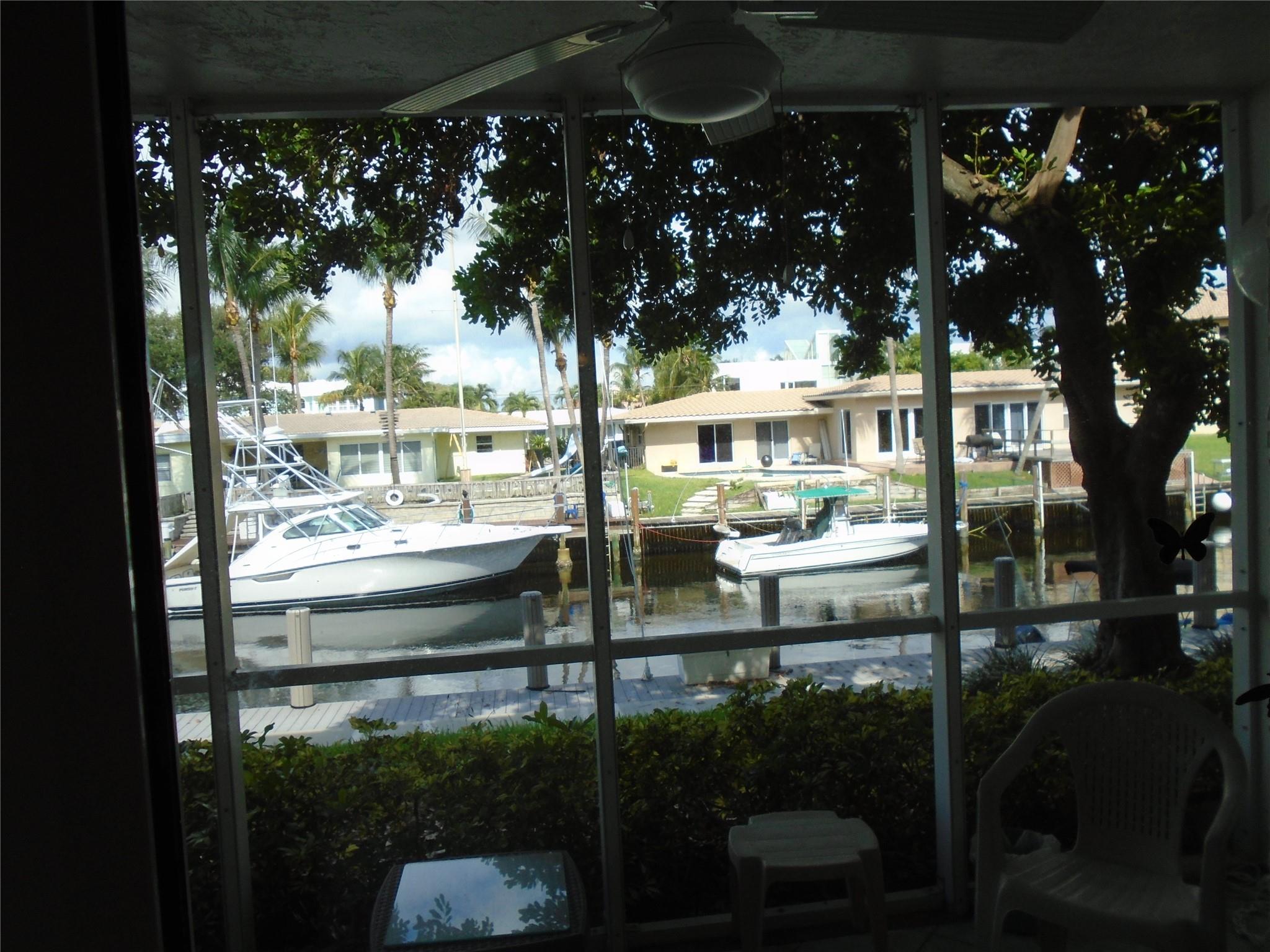 PALM-AIRE AT CORAL KEY GA - Residential Lease