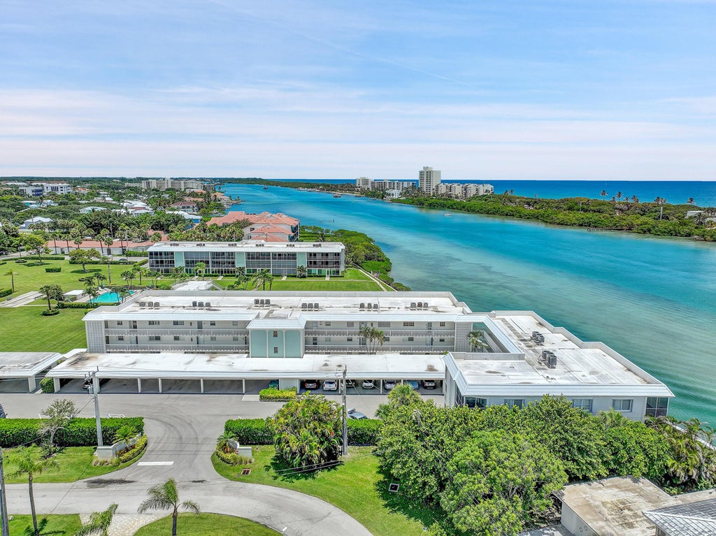 Photo of 100 Waterway Road #E306, Tequesta, FL 33469 (MLS # B26092197)