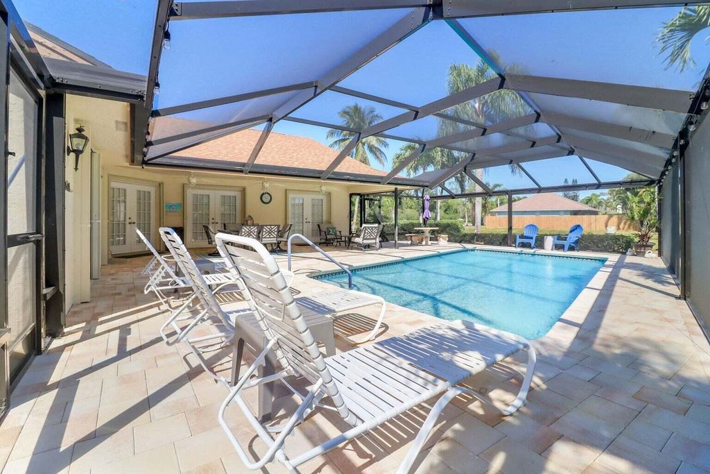 Photo of 14148 Paddock Drive, Wellington, FL 33414 (MLS # R11118441)