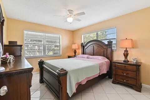Properties 133 SOMERSET G