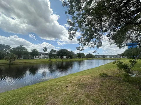492 Tilford W Unit 492, Deerfield Beach, FL MLS: F10497548