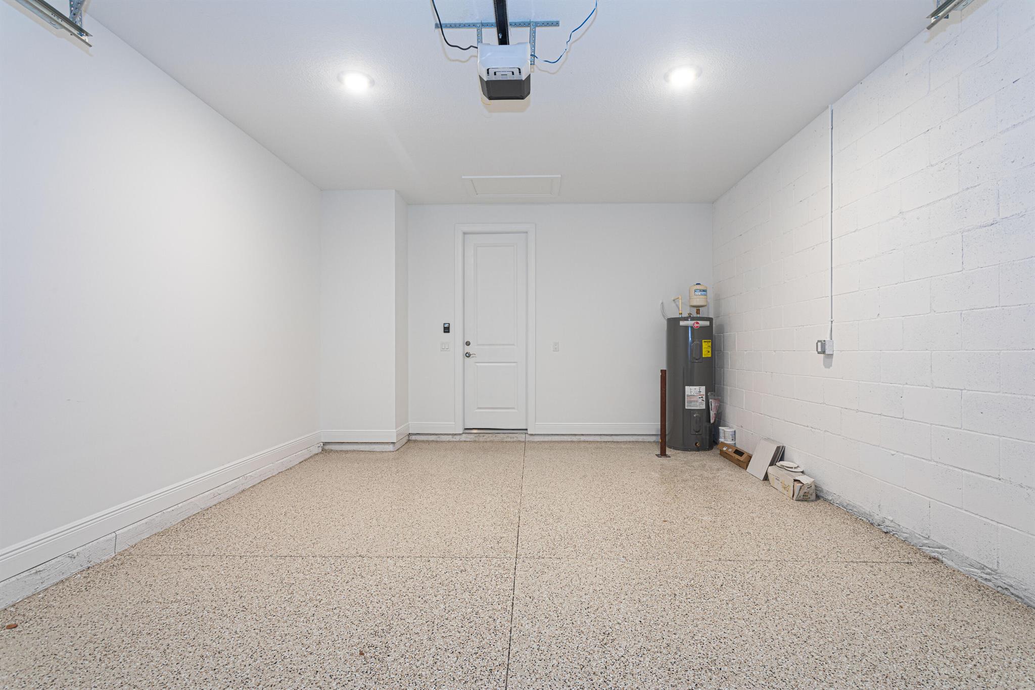 Verano - Residential Lease