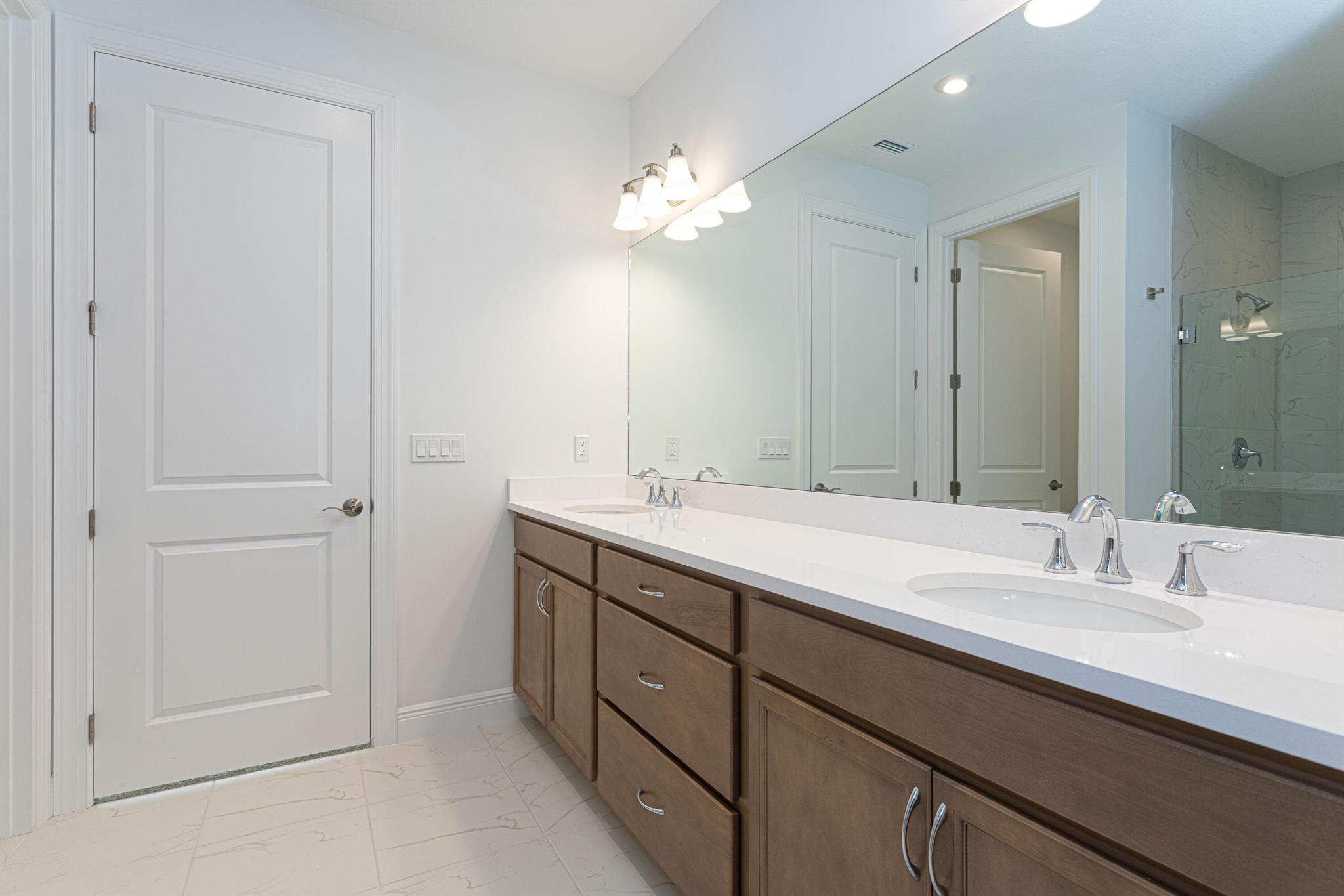 Verano - Residential Lease