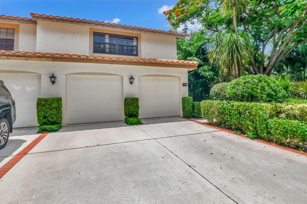 Photo of 7715 La Mirada Drive, Boca Raton, FL 33433 (MLS # R11004843)