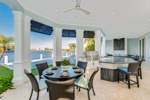 Seven Isles - Residential