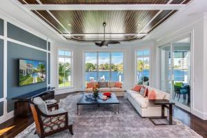 Seven Isles - Residential