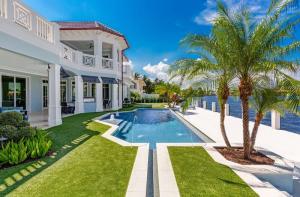 Seven Isles - Residential