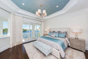 Seven Isles - Residential