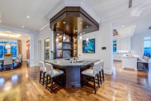 Seven Isles - Residential