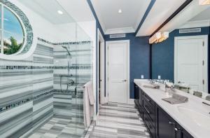 Seven Isles - Residential