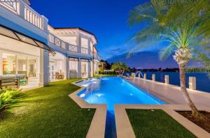 Seven Isles - Residential