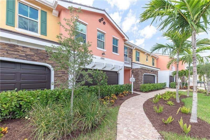 Photo of 12958 Trevi Isle Drive #43, Palm Beach Gardens, FL 33418 (MLS # R10688398)