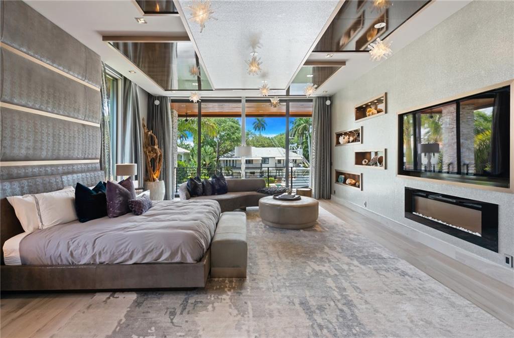 STILWELL ISLES - Residential