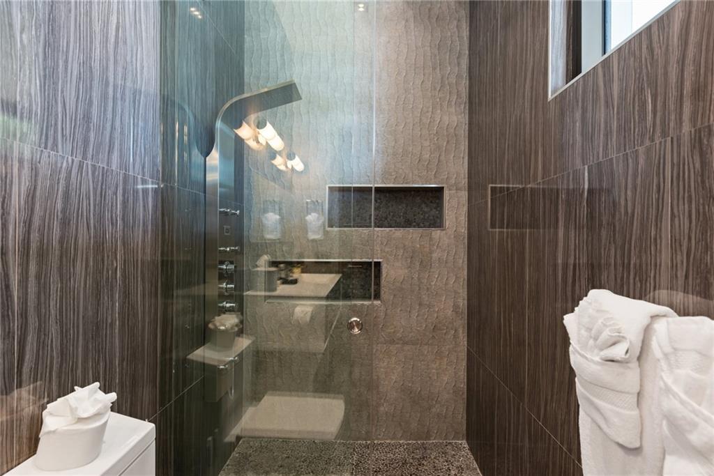 STILWELL ISLES - Residential