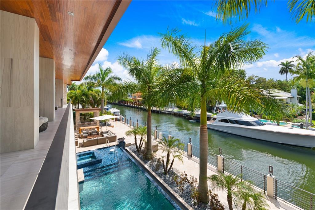 STILWELL ISLES - Residential