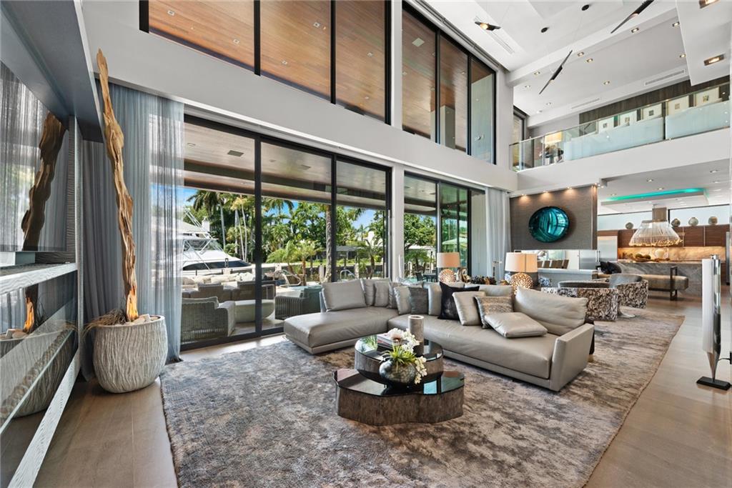 STILWELL ISLES - Residential