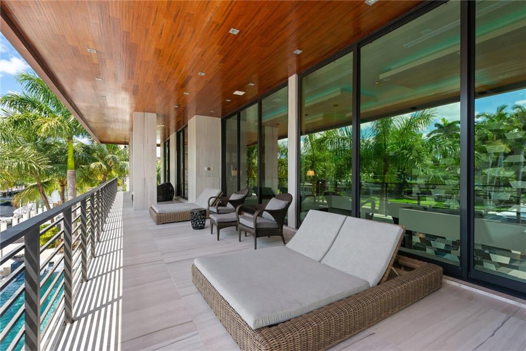 STILWELL ISLES - Residential