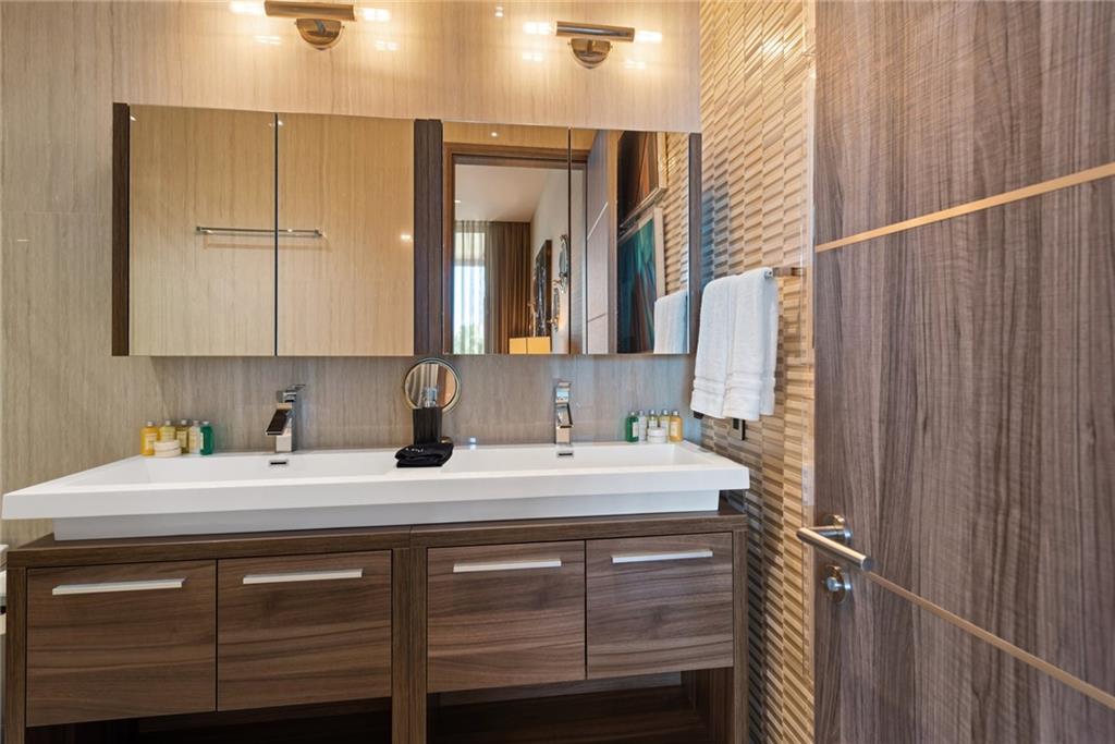 STILWELL ISLES - Residential