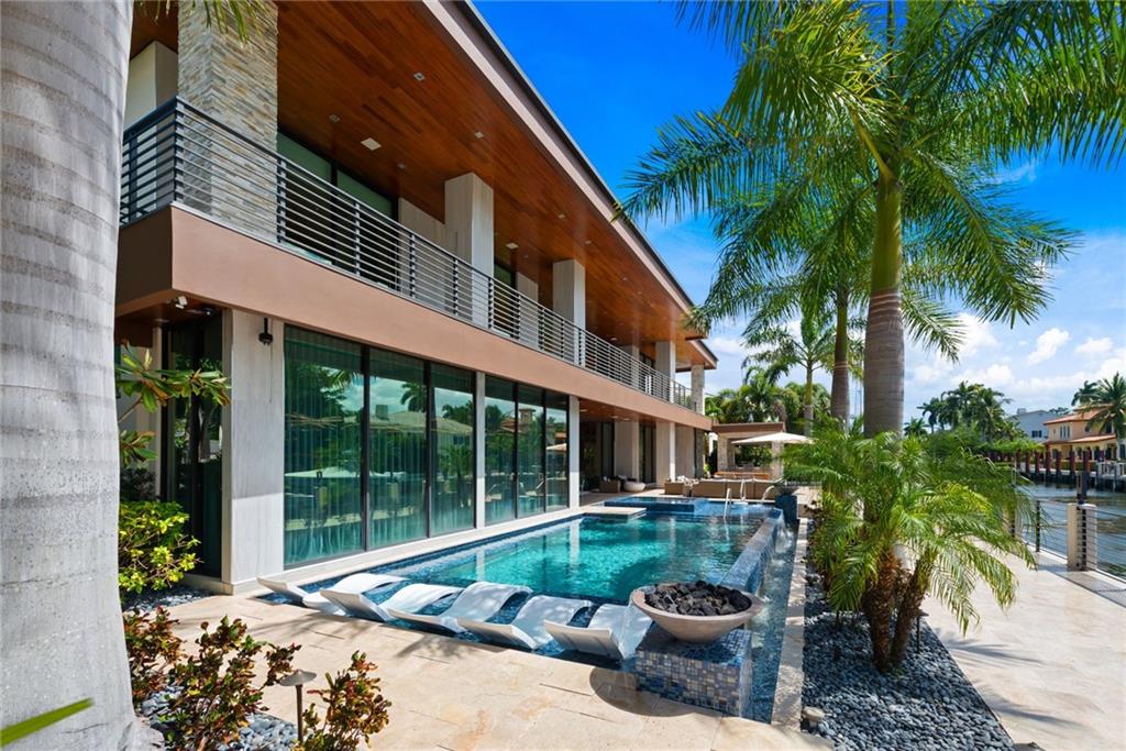 STILWELL ISLES - Residential