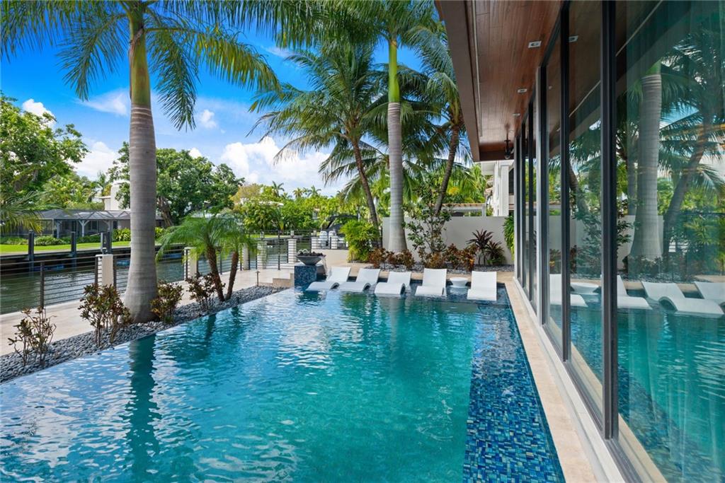 STILWELL ISLES - Residential