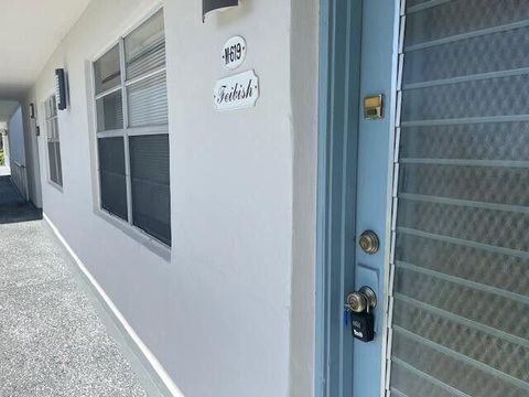 619 Burgundy M 619 Delray Beach FL 33484
