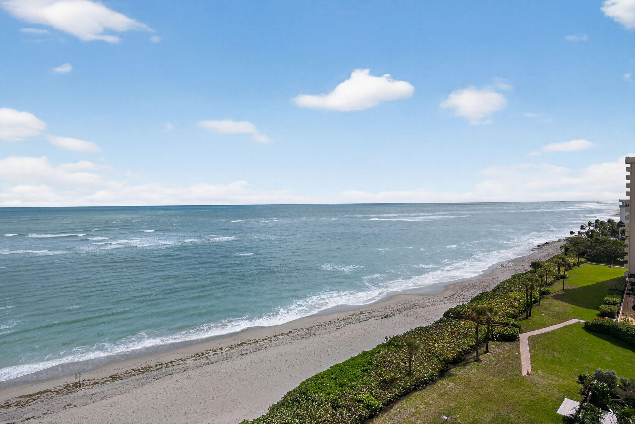 OCEAN TRAIL CONDO I - Residential