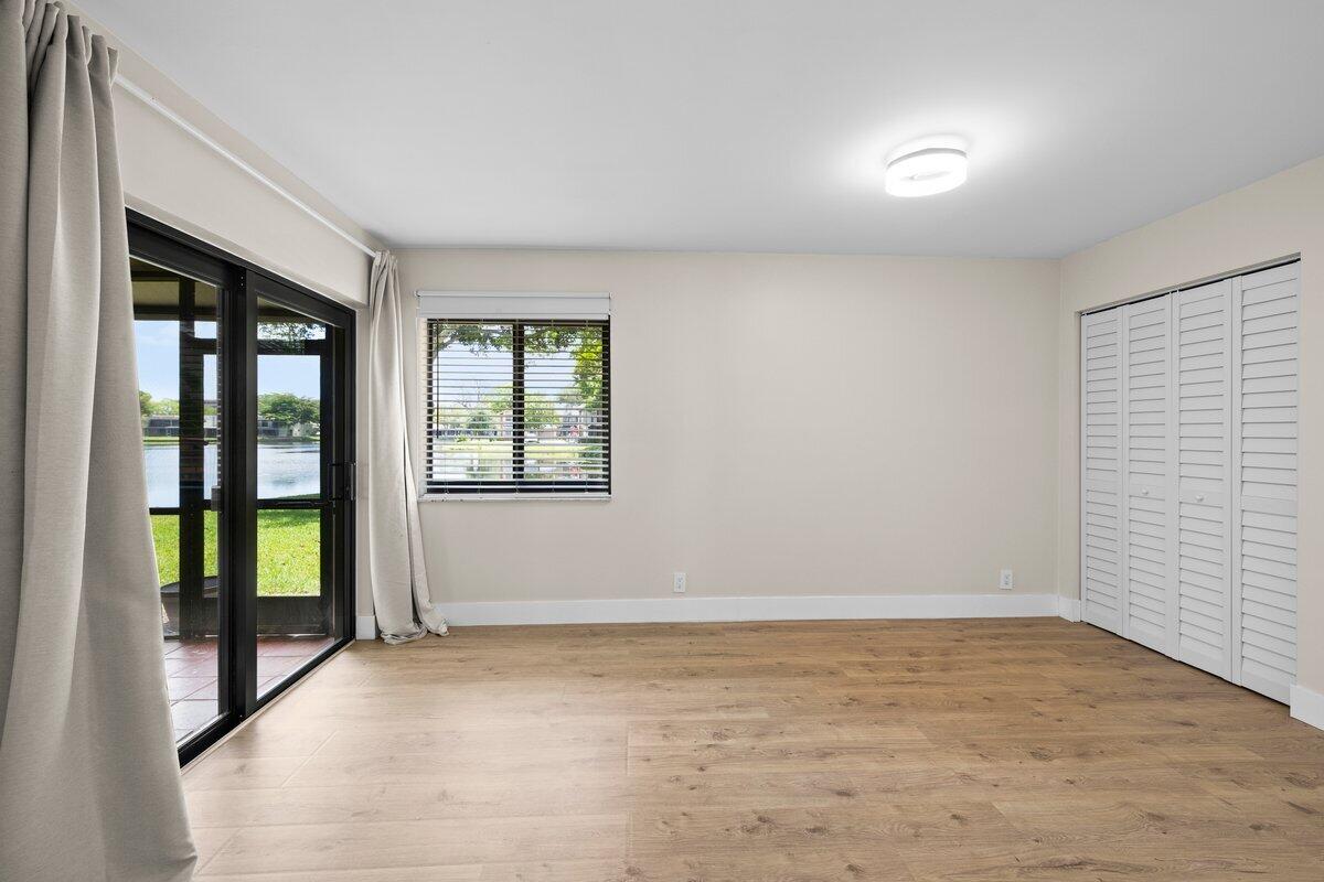 WIMBLEDON AT JACARANDA CONDO - Residential